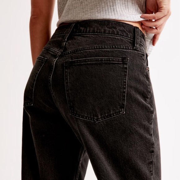 Abercrombie & Fitch Denim - NWOT Abercrombie & Finch Curve Love Low Rise Baggy jeans